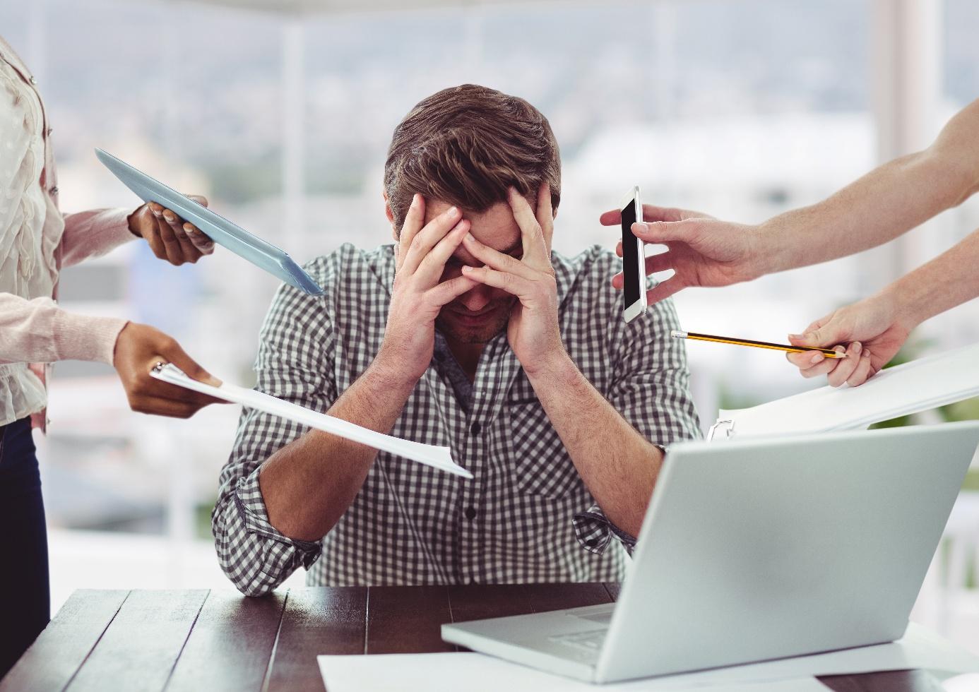 HR directors' professional burnout is explained by the multiplication of daily pressures